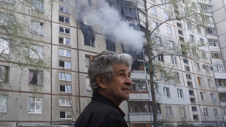 Bombardamenti russi a Kharkiv
