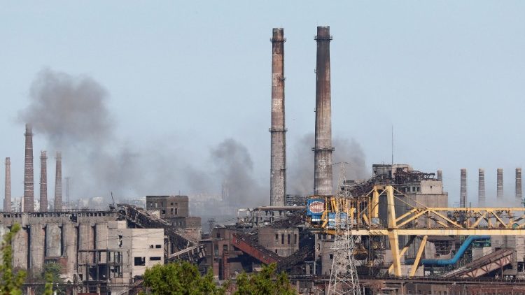 Mariupolio plieno gamykloje įsitvirtinę ukrainiečių kariai nežada pasiduoti