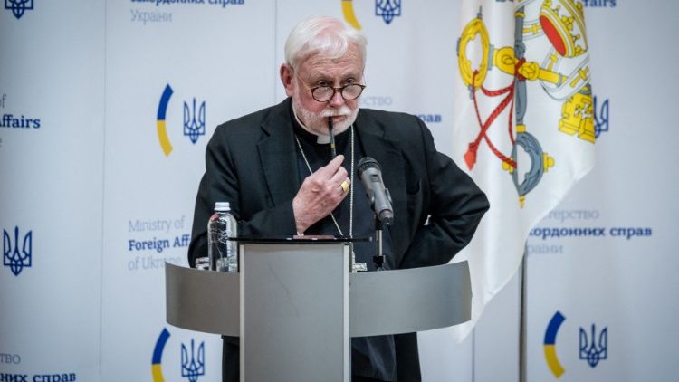 Arkivyskupas P. R. Gallagheris Ukrainoje