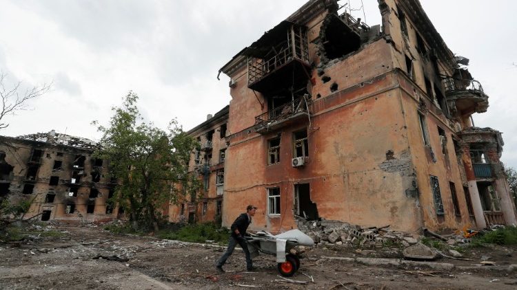 Abp Szewczuk: Rosjanie stosują taktykę spalonej ziemi