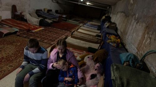 Ucrânia. Unicef: todos os dias, em média 2 crianças mortas e 4 feridas