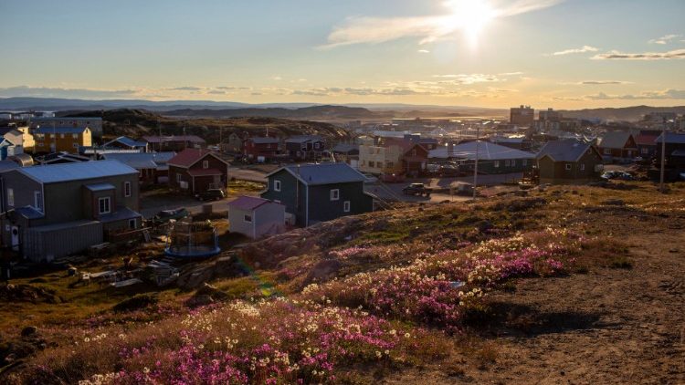 General view of the town of Iqaluit, Nunavut