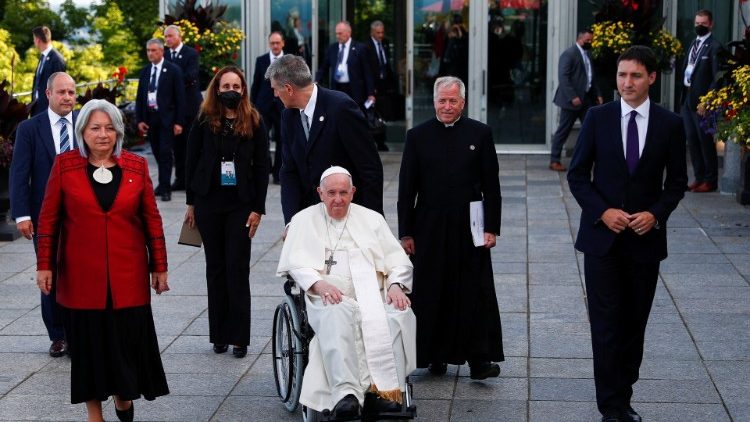 Pope in Quebec with Authorities