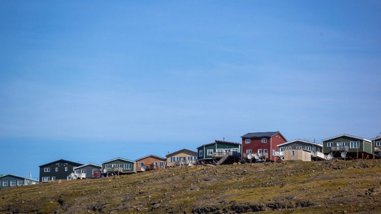 Iqaluit, città del Canada settentrionale, prima della visita di Papa Francesco