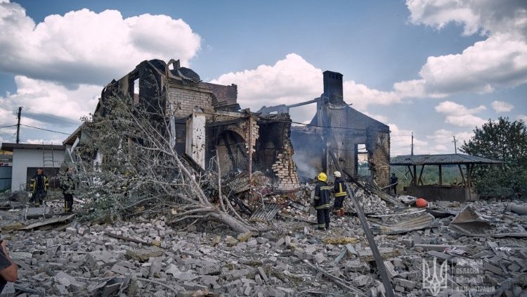 Maison ukrainienne détruite par des bombardements russes à Kramatorsk le 29 juillet 2022