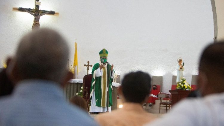 Messe mit Kardinal Brenes