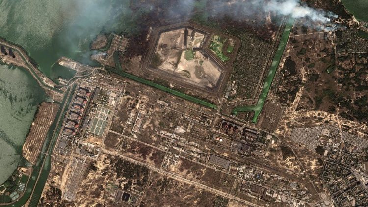 Immagine satellitare del sito della centrale di Zaporizhzhia, Ucraina (Reuters)