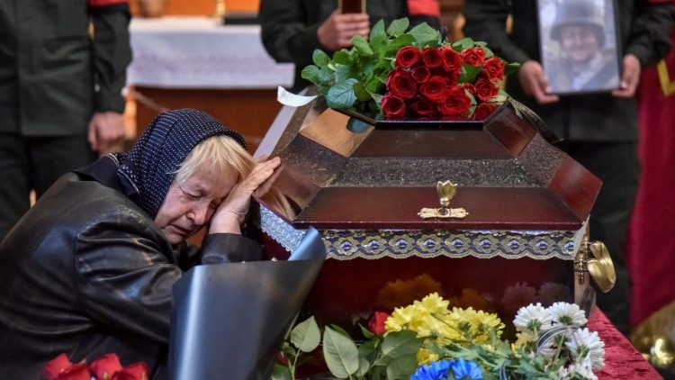 Pogrzeb ukraińskiego żołnierza zabitego podczas walk z Rosjanami, Wołodymyra Iwaniuka, we Lwowie