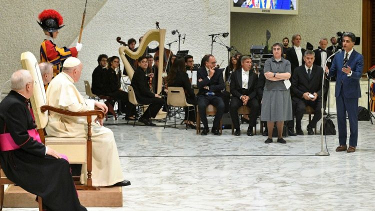 Papa Franjo s članovima Deloitte Global 