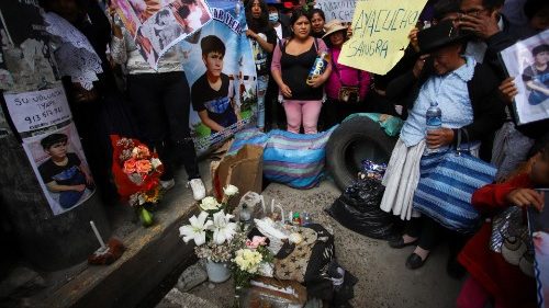 L'appello del Papa per il Perù: cessino le violenze, si intraprenda la via del dialogo 