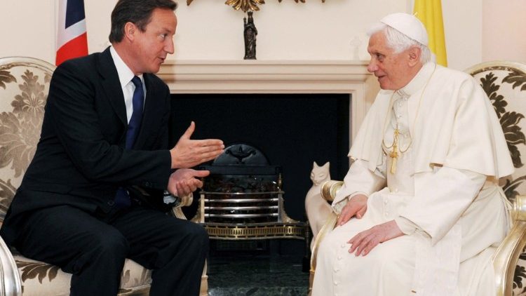 MAP Benedict XVI meets Britain's PM David Cameron on 18 September 2010