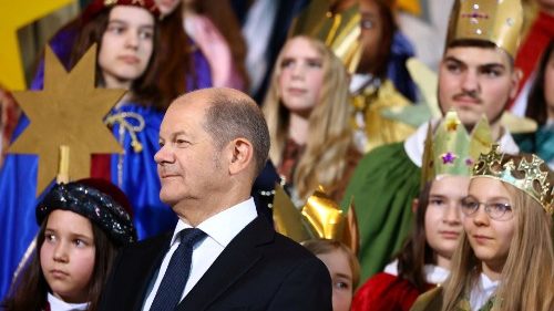 Deutscher Kanzler Scholz empfängt Sternsinger
