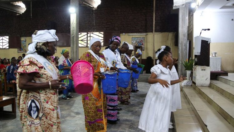 "La importancia de la formacin impartida a las mujeres de la R.D del Congo". 