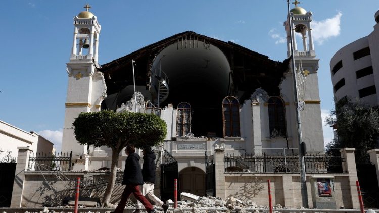La cattedrale di Iskenderun crollata per il terremoto