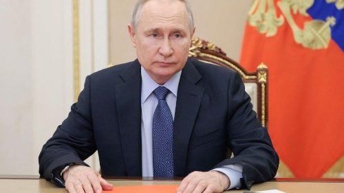 Crímenes de guerra en Ucrania: Orden de detención internacional para Putin