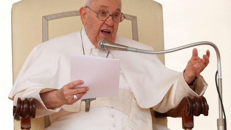 Papst Franziskus bei der Generalaudienz auf dem Petersplatz am 22.3.2023