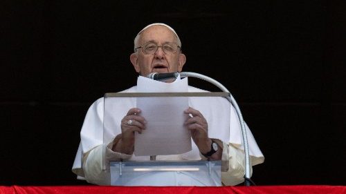 Papst: ?Heiliger Geist baut uns auf, wenn wir uns selbst nicht mögen"