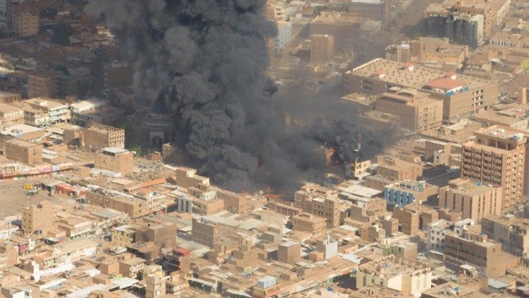 الكنيسة في جنوب السودان ملتزمة في مساعدة النازحين السودانيين: نداء رئيس أساقفة جوبا 