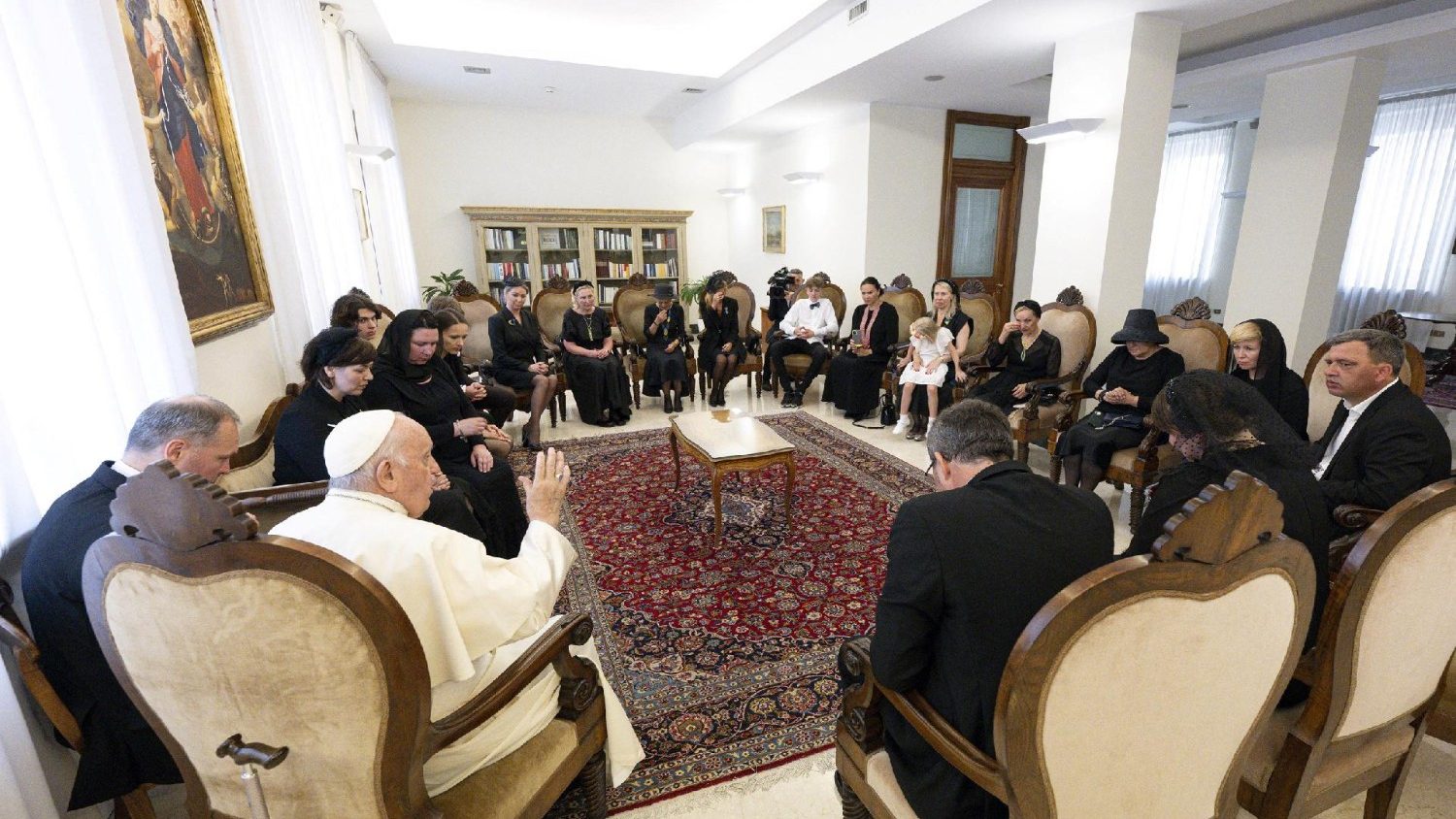 Папа встретился в ватикане с супругами украинских послов - vatican news