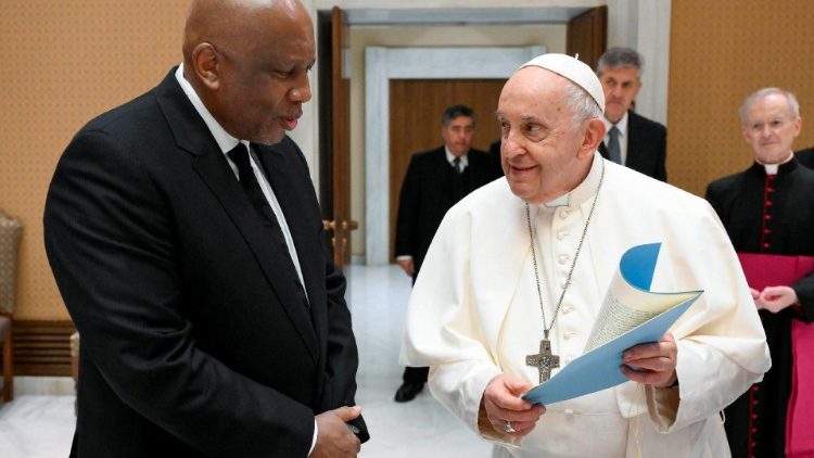 El Papa y el rey de Lesoto, Letsie III