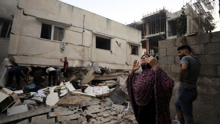 Bombardamenti a Gaza