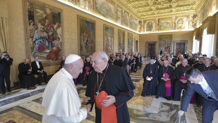Папата на средба со претставниците на Унијата за помош на Источните цркви