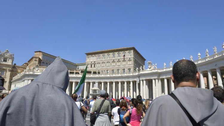 2018.08.19 Angelus in Piazza San Pietro