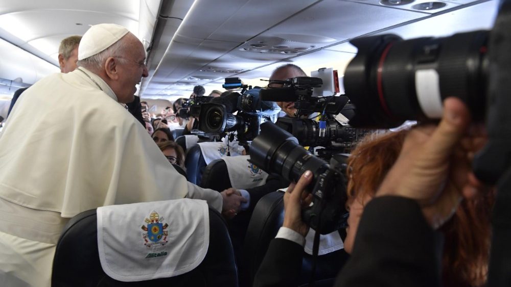 Papa Francesco - Viaggio Apostolico in Irlanda - IX Incontro Mondiale delle Famiglie a Dublino 2018.08.25