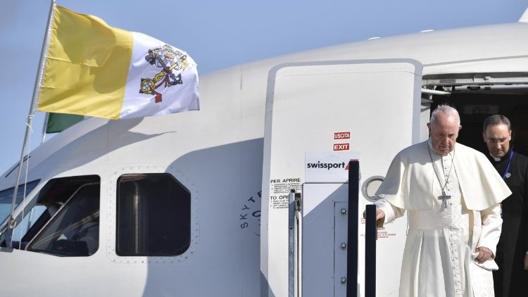 وصول البابا إلى دبلن