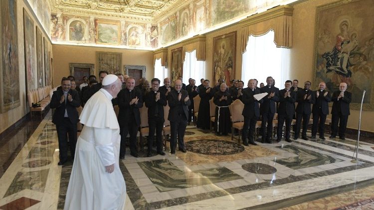 Ferenc pápa találkozott a Szent József Oblátusai főkáptalanjának résztvevőivel