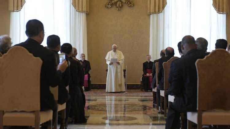 Папа Франциск с Облатите на свети Йосиф