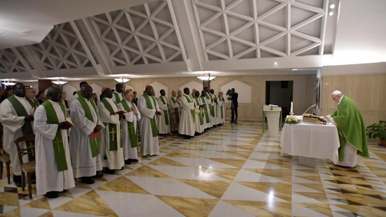 Các Giám mục Sudan dâng lễ với ĐTC Phanxicô
