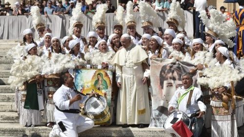 Papež med katehezo o lažnem in pravem počitku 