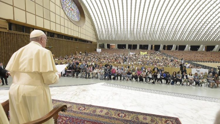 Pope Francis meeting with the Italian Parents Association in the Paul VI