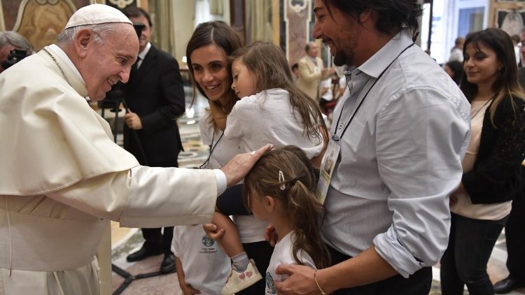 Богословието на нежността на папа Франциск