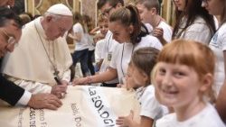 2018-09-13-teologia-della-tenerezza-in-papa-f-1536829330164.JPG