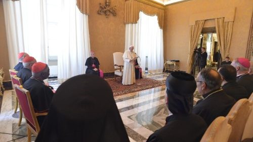 Papa: Síria e Iraque, manter acesa a chama da esperança