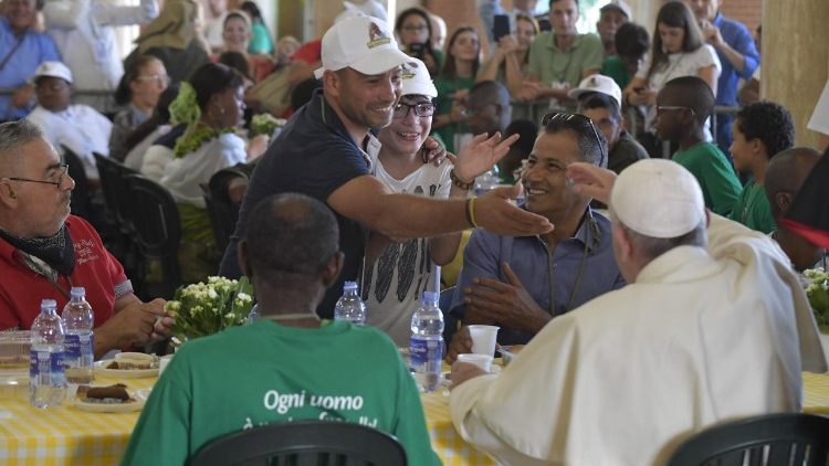 教皇フランシスコ、イタリア・シチリア州パレルモ市内の支援施設での昼食会　2018年9月15日