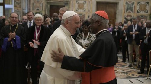 Vatikan: Dem Fremdenhass eine Kultur der Begegnung entgegensetzen