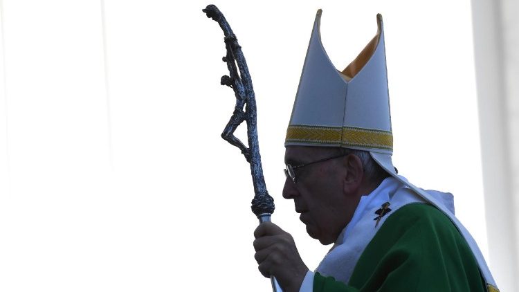 Papst Franziskus tritt gegen wieder erstarkenden Antisemitismus ein