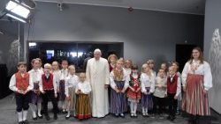 viaggio-apostolico-in-lituania-lettonia-eston-1537859848700.JPG
