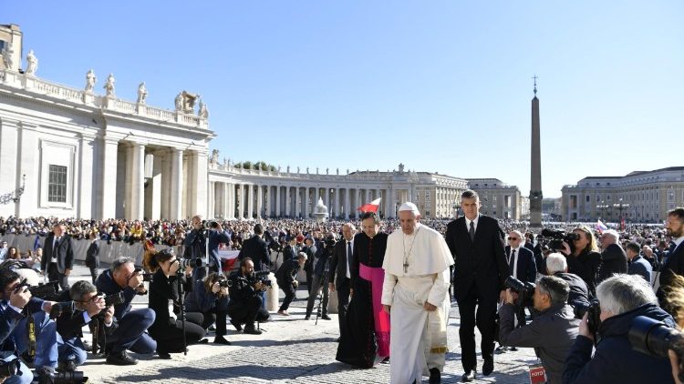 Папа Франциск на генералната аудиенция на пл.Свети Петър