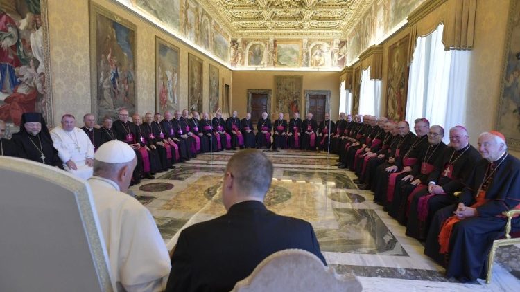 Papa com os membros da plenária do Pontifício Conselho para a Promoção da Unidade dos Cristãos