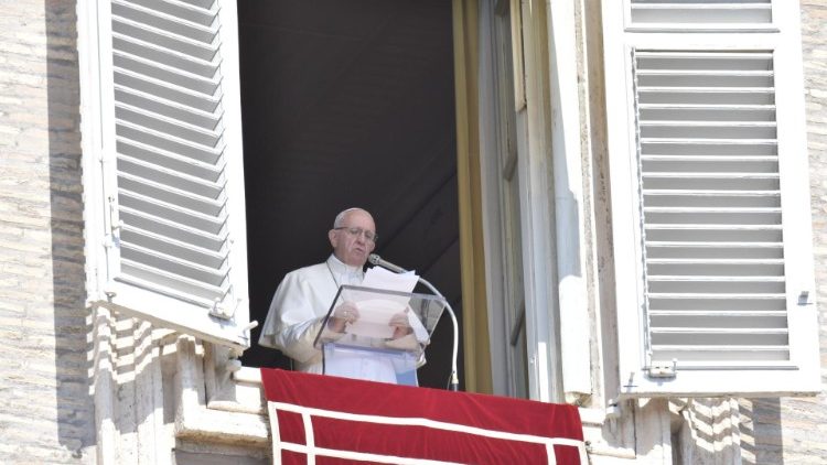 Pope Francis addressing thousands gathered in St Peter's Square for the Angelus