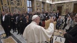 2018-10-01-sacerdoti-diocesi-di-creteil-1538387010942.JPG