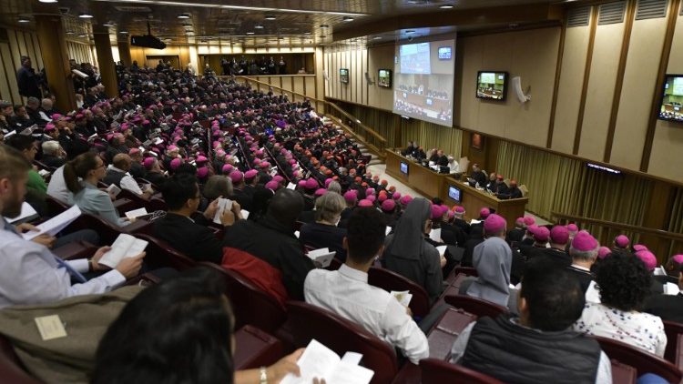 世界主教会议全体大会