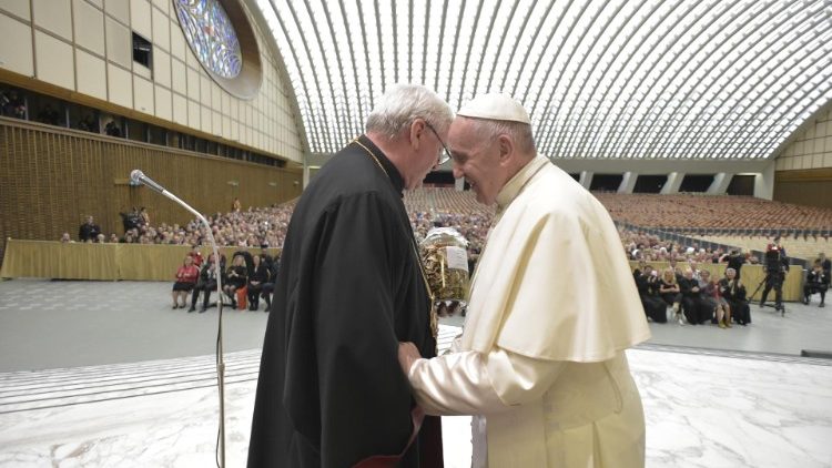 Der Papst empfängt die Gläubigen der slowakischen griechisch-katholischen Kirche in Audienz