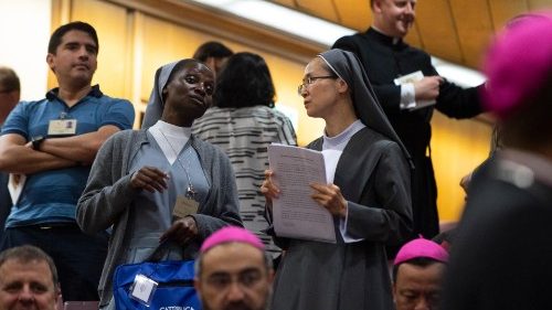 Synode: Für eine offene statt verurteilende Kirche