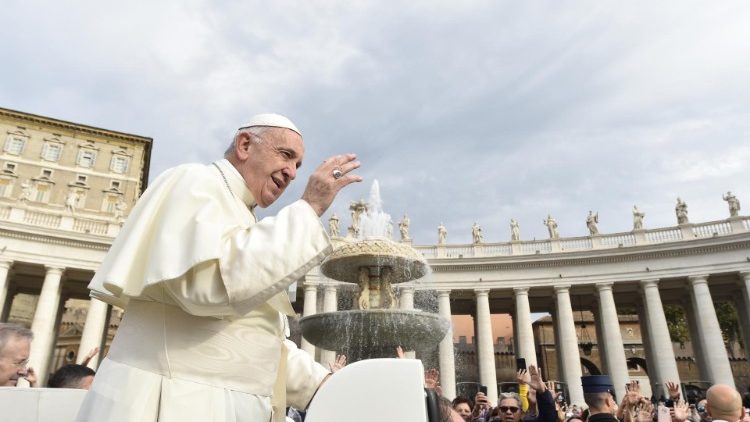 教皇フランシスコ、2018年10月17日、バチカンでの一般謁見