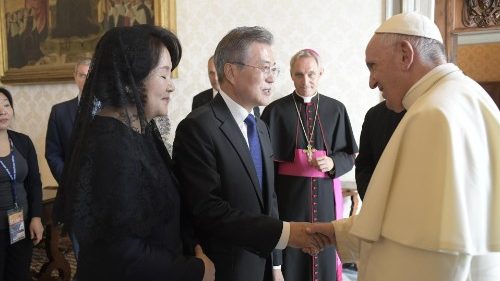 Pope receives President of the Republic of Korea